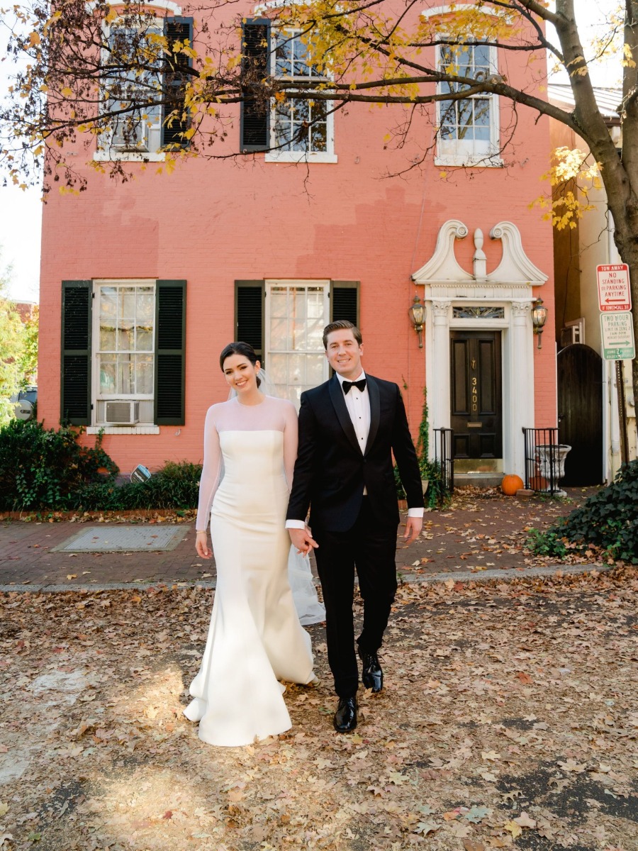 An Intimate Wedding In DC That Will Convince You That A Restaurant Reception Is The Way To Go