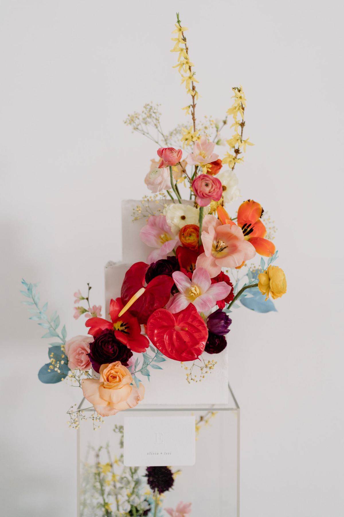 A Budget-Friendly Micro Wedding That Will Blow Your Mind