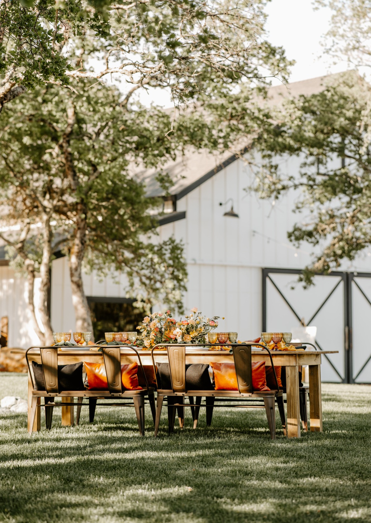 This Inspiration Shoot Is The Barn-Wedding Equivalent Of Glamping