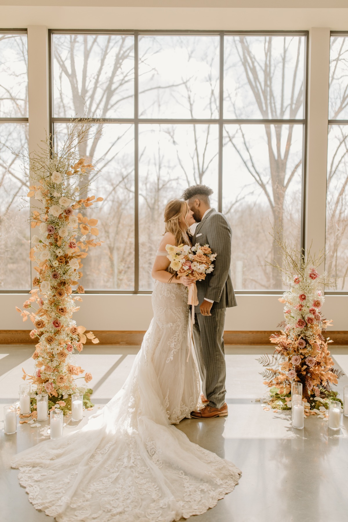 grand-rapids-michigan-venue-3two-wedding