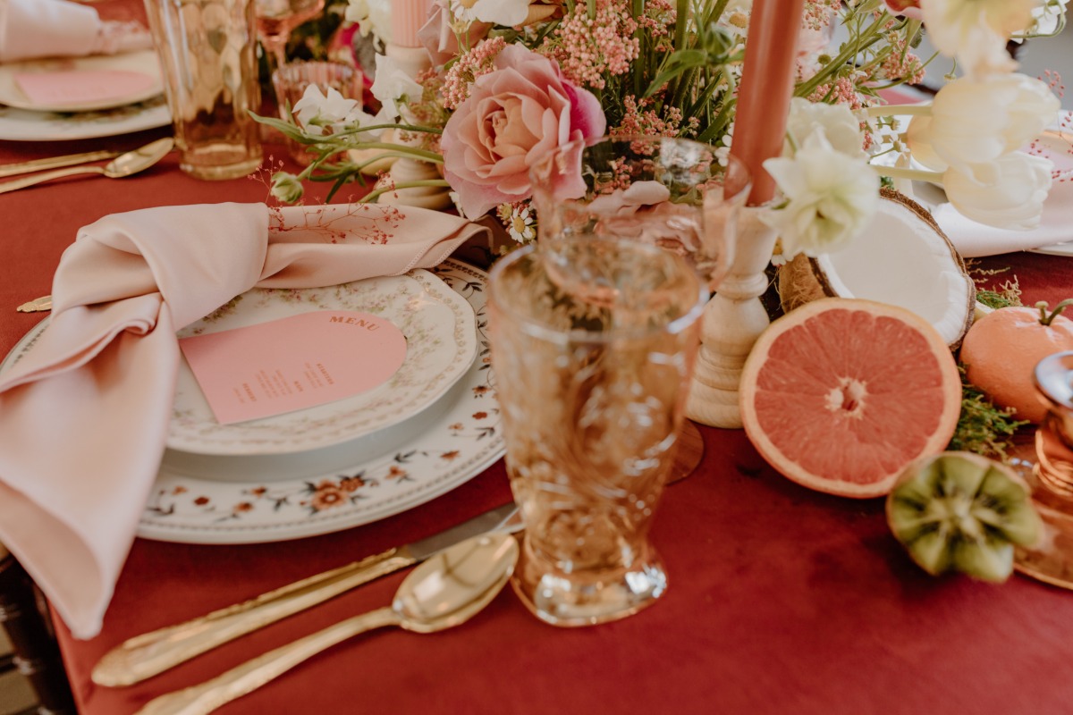 A Mouthwatering Citrus Wedding Inspiration Shoot In A Remodeled Mansion