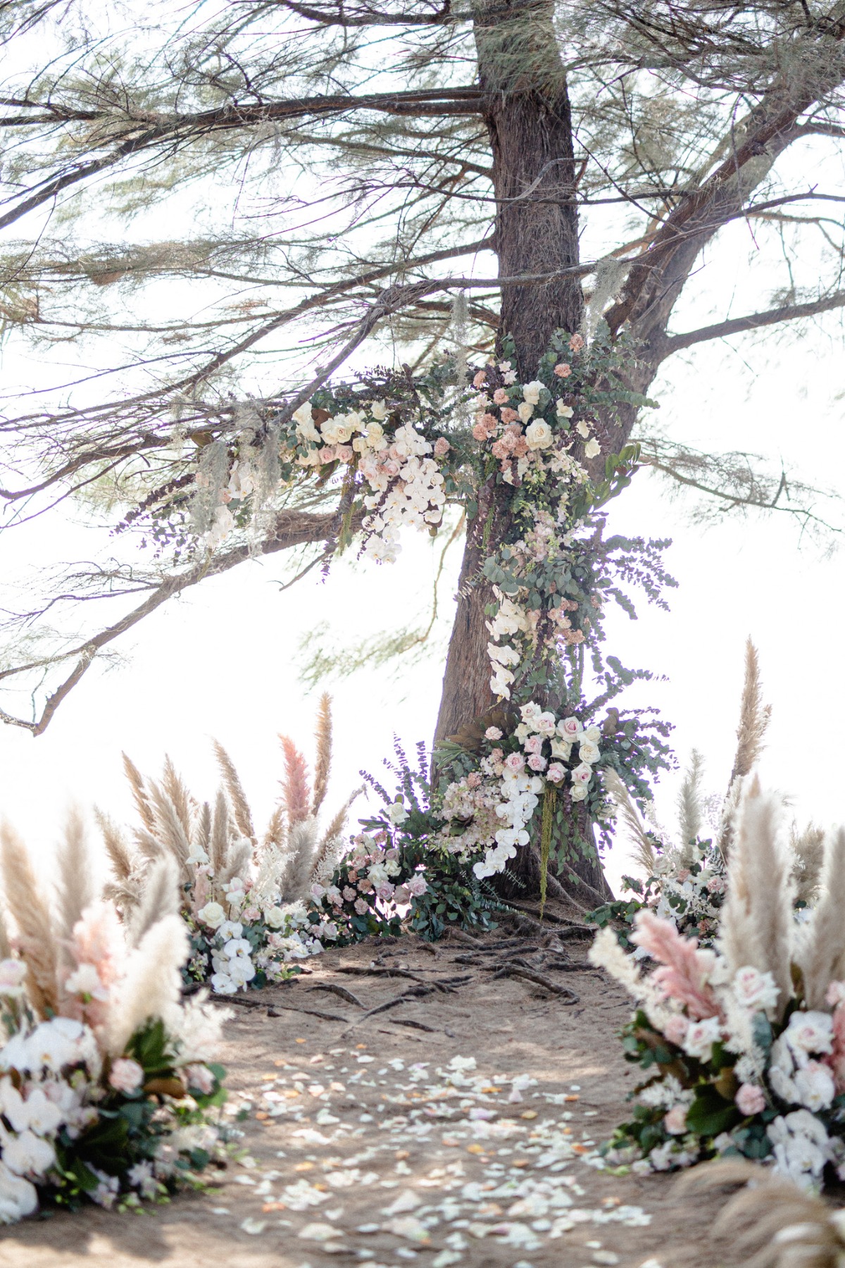 wedding-boutique-boutique_tessakit_chiar