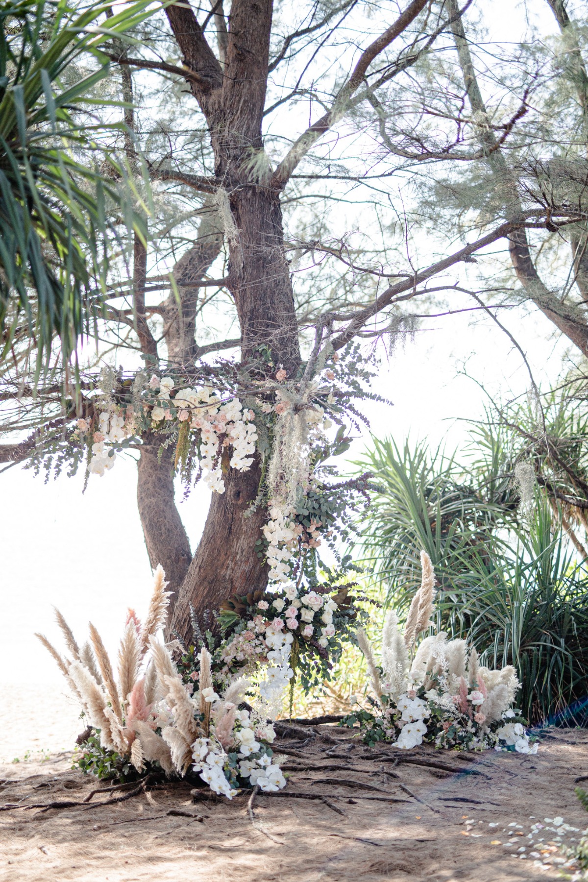 wedding-boutique-boutique_tessakit_chiar