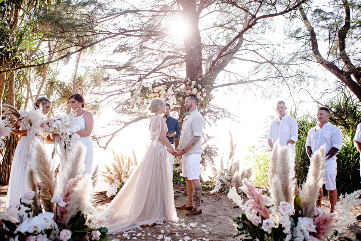 wedding-boutique-boutique_tessakit_chiar