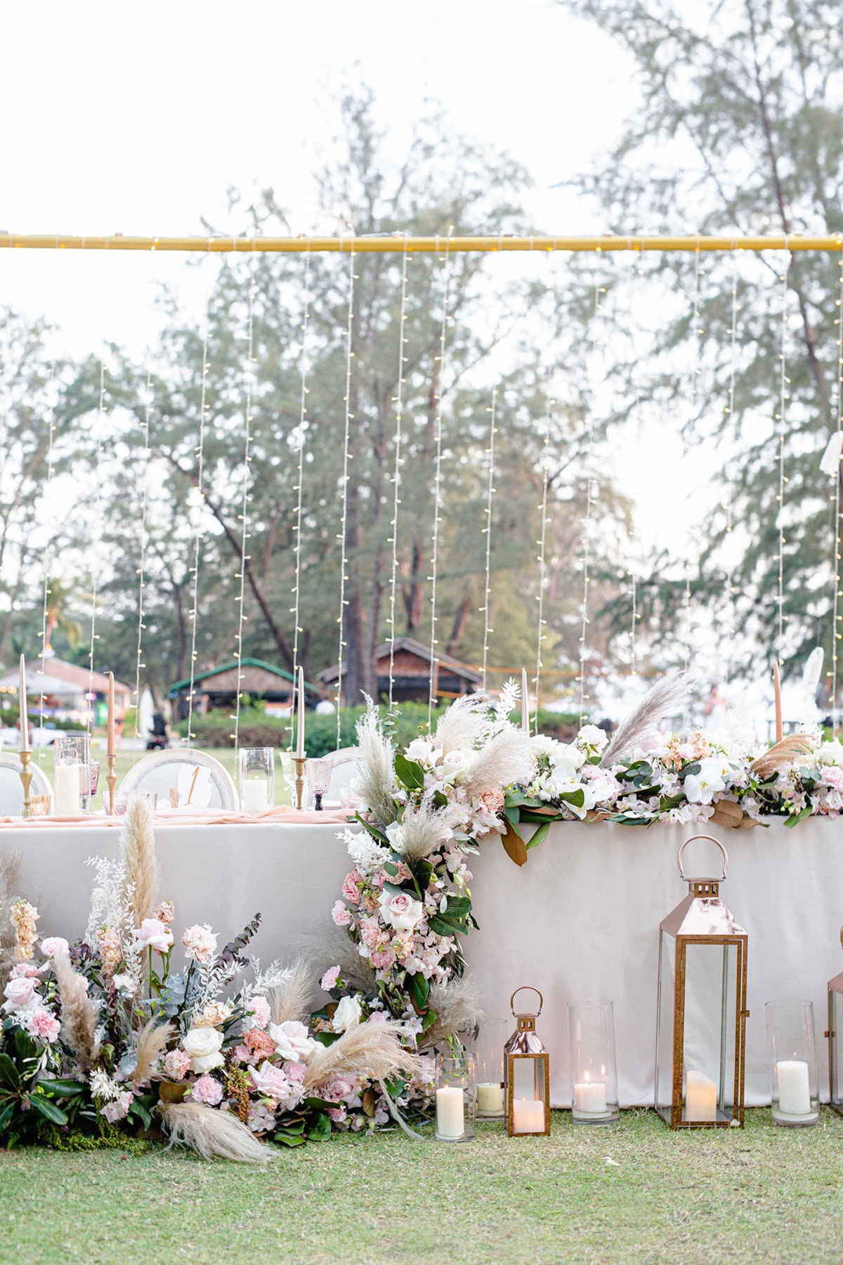 wedding-boutique-boutique_tessakit_chiar