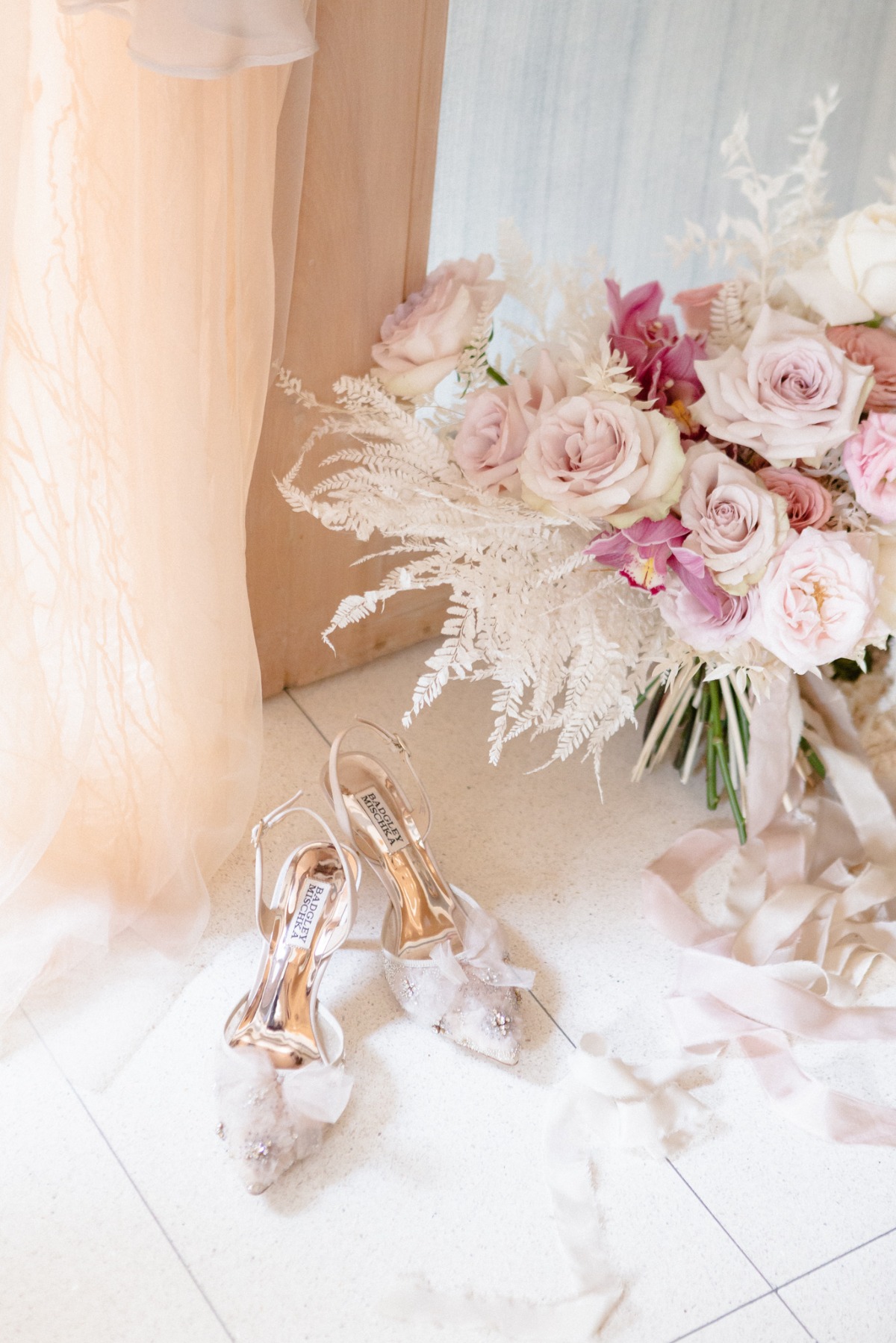 wedding-boutique-boutique_tessakit_chiar