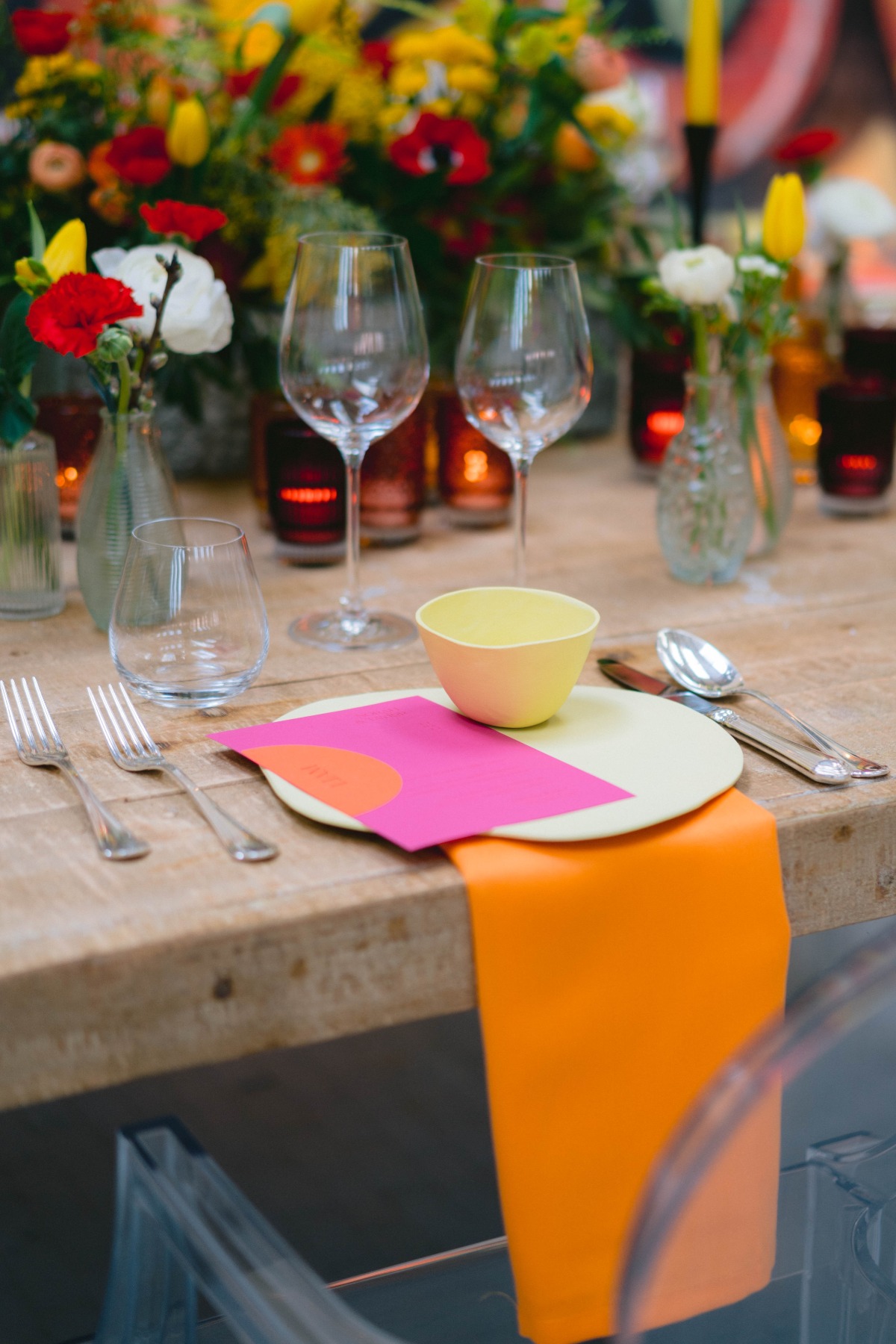 Street Art Inspired Wedding That Dares To Go Bold