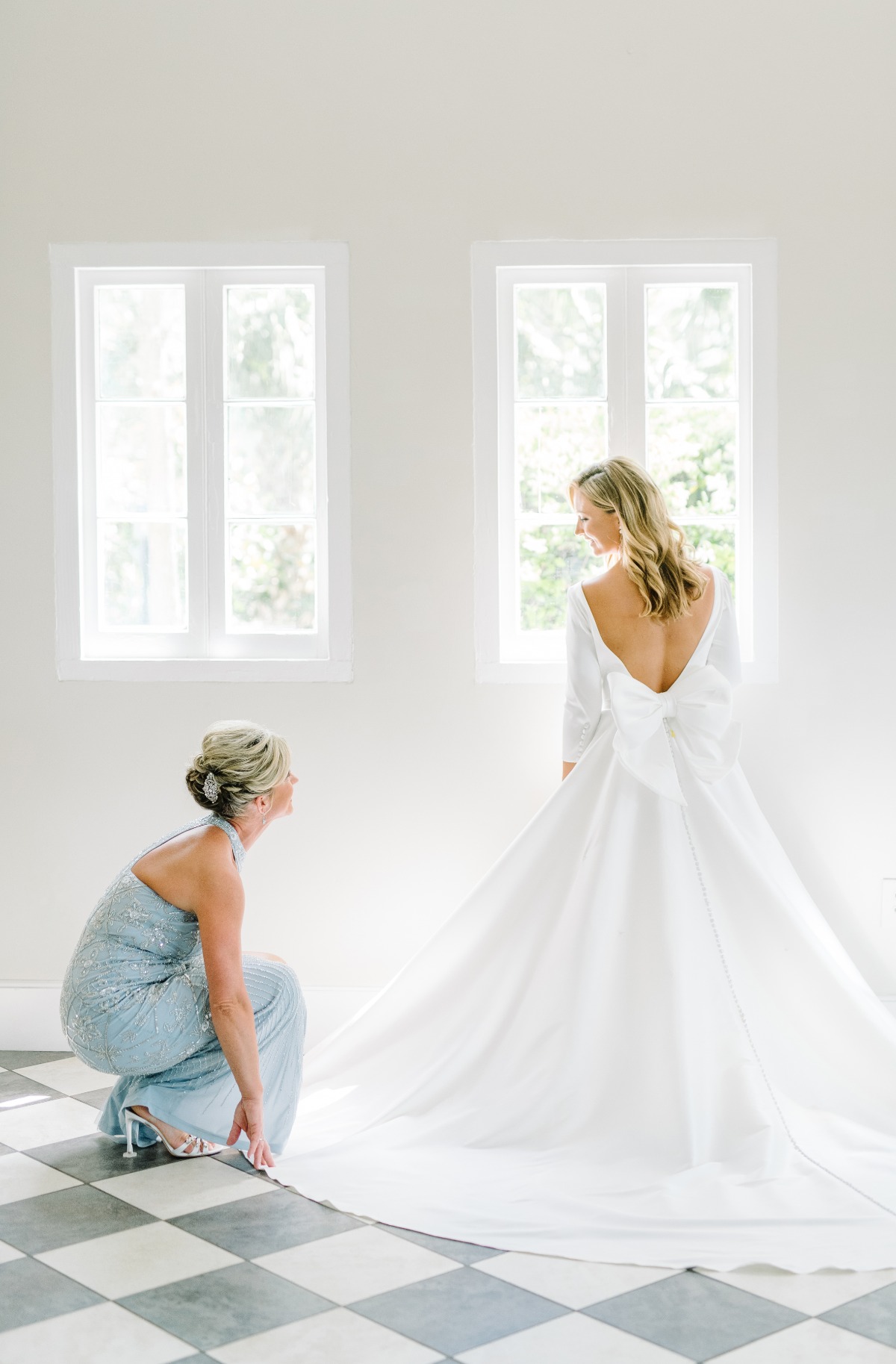 A Charleston Wedding That Dares To Be Timeless In These Trendy Times