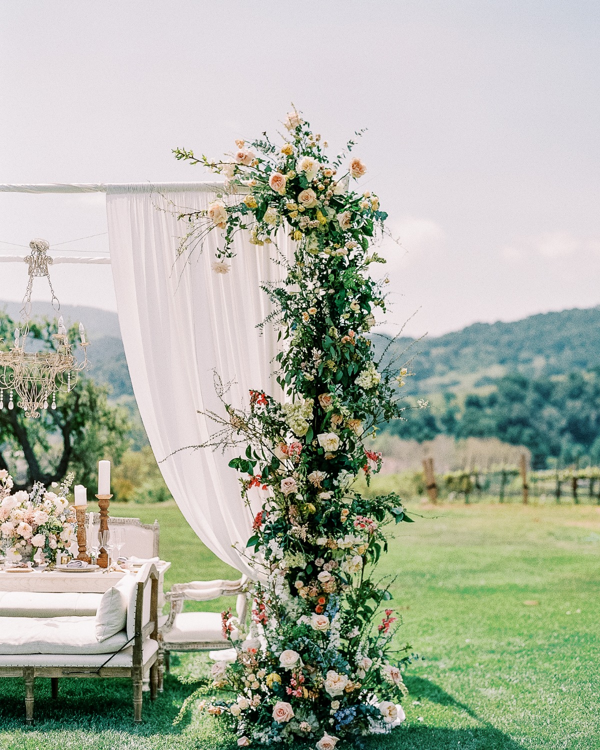 Your Guide To Hosting An Elegant Outdoor Micro-Wedding