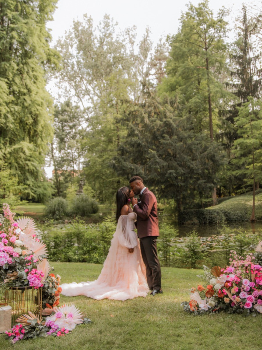 An All-Out Elopement Inspiration At An Italian Villa