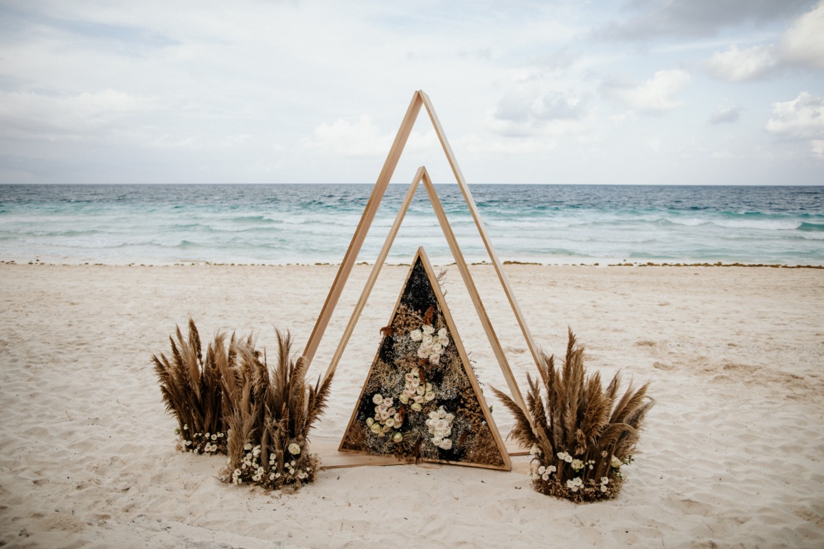 Love and Nature–An Intimate Elopement In Tulum