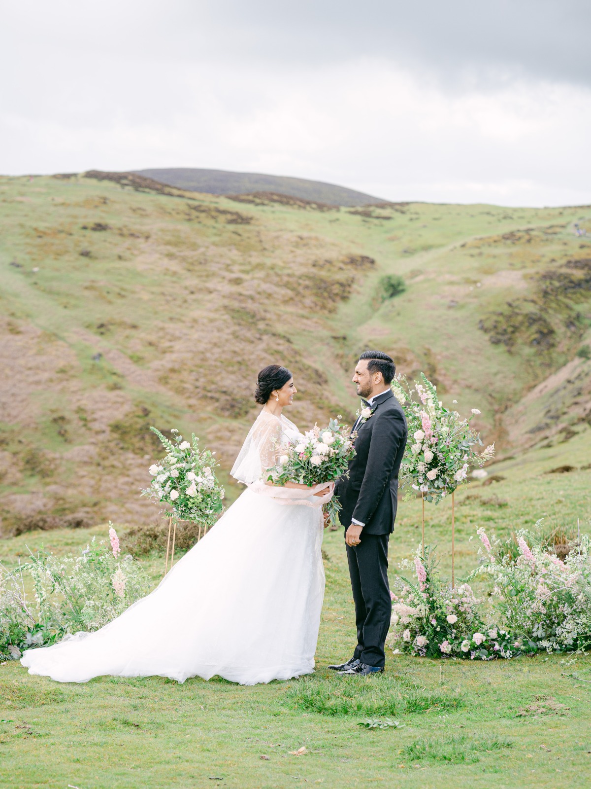 luxury-elopement-photographer-in-the-eng