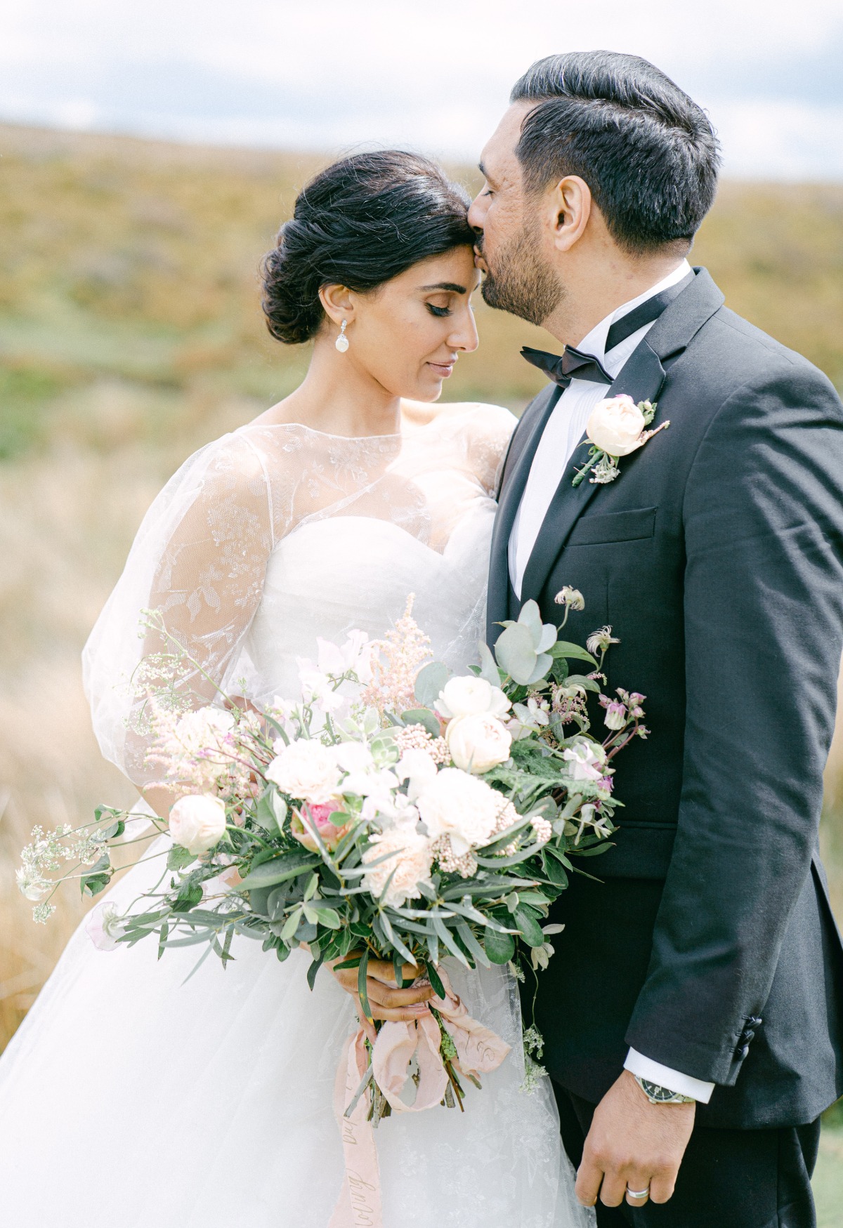 luxury-elopement-photographer-in-the-eng