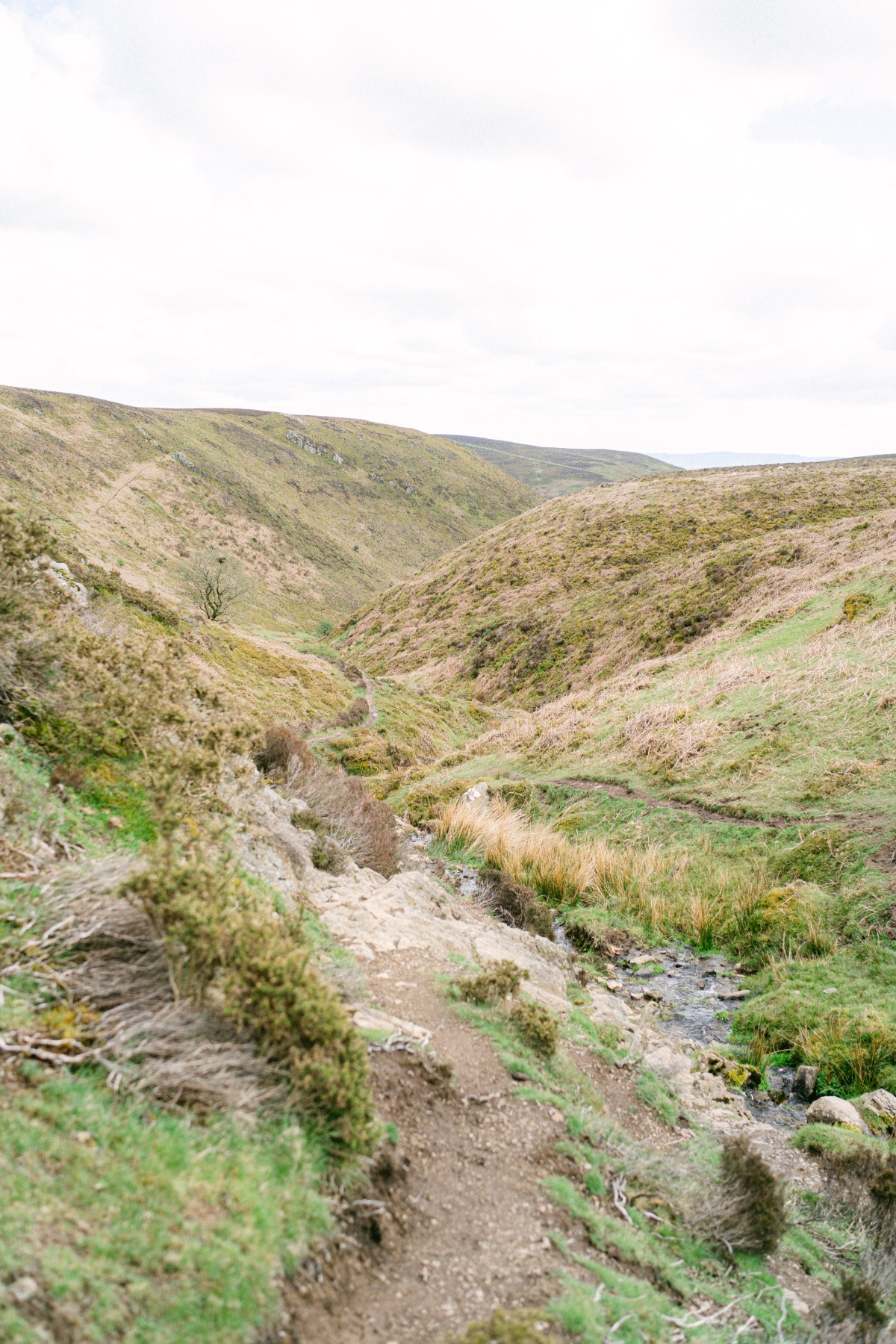 luxury-elopement-photographer-in-the-eng