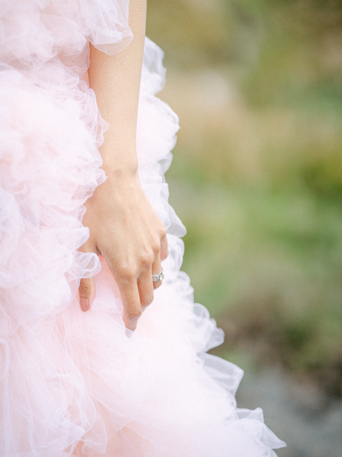 luxury-elopement-photographer-in-the-eng