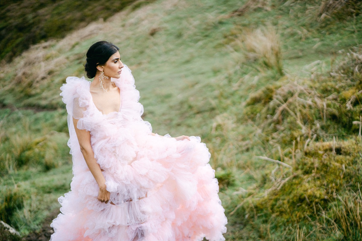 luxury-elopement-photographer-in-the-eng