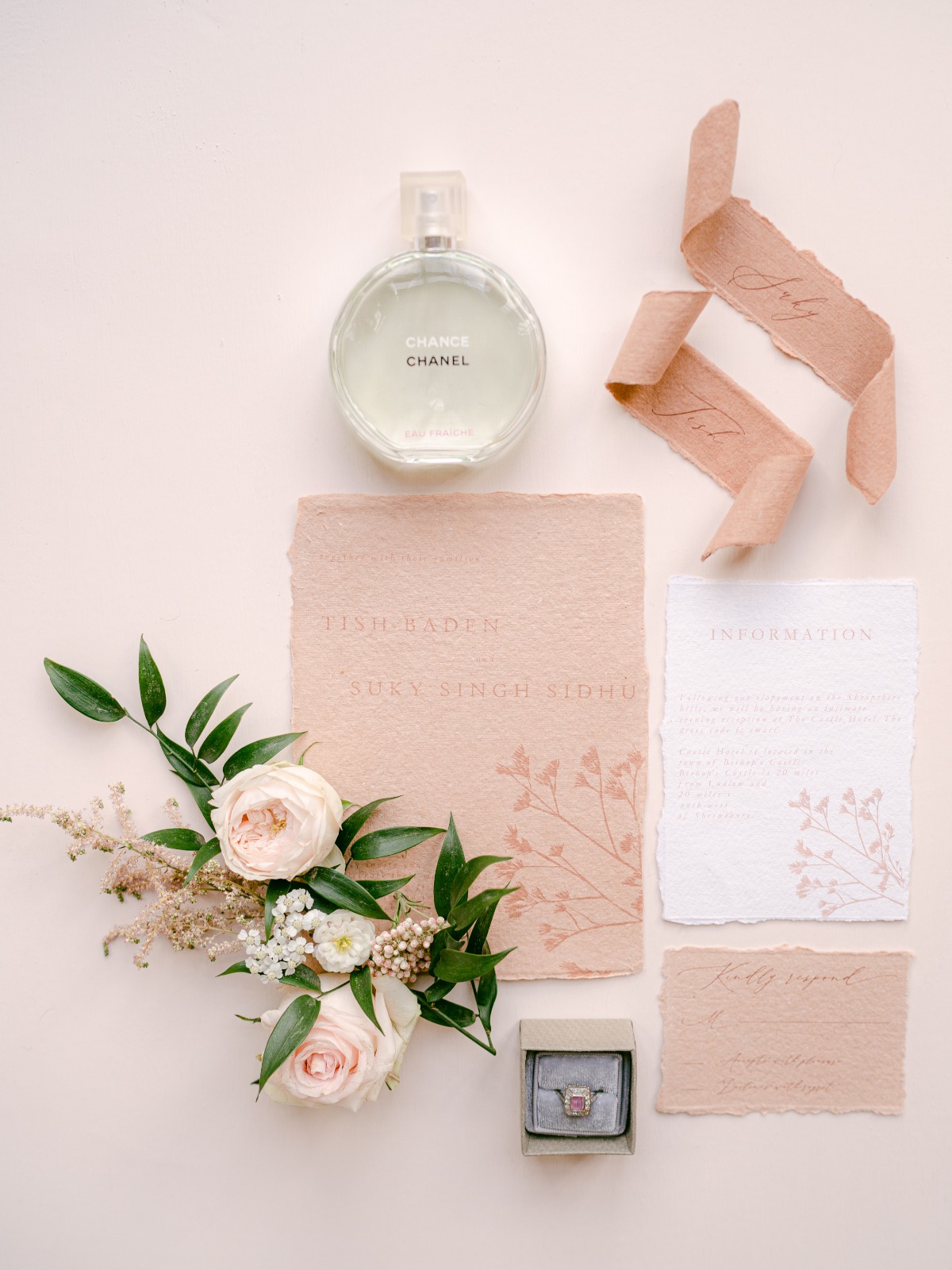 luxury-elopement-photographer-in-the-eng