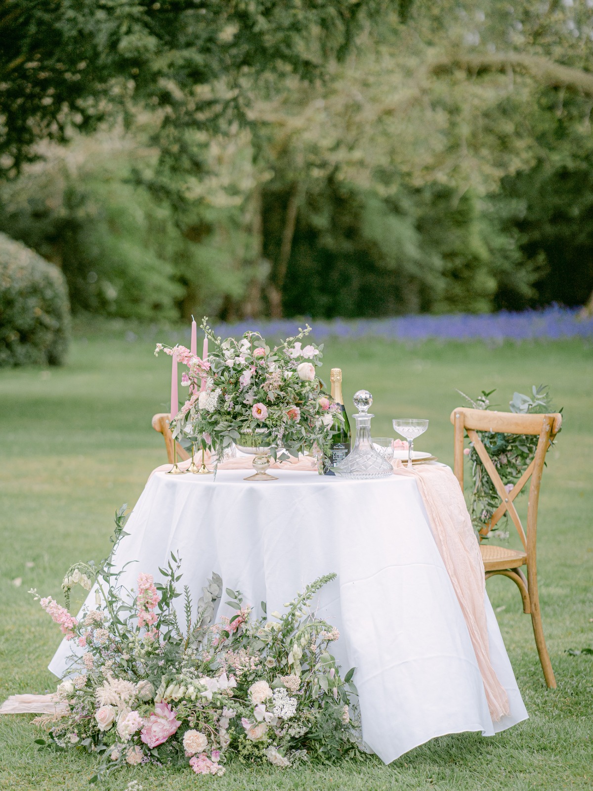 luxury-elopement-photographer-in-the-eng
