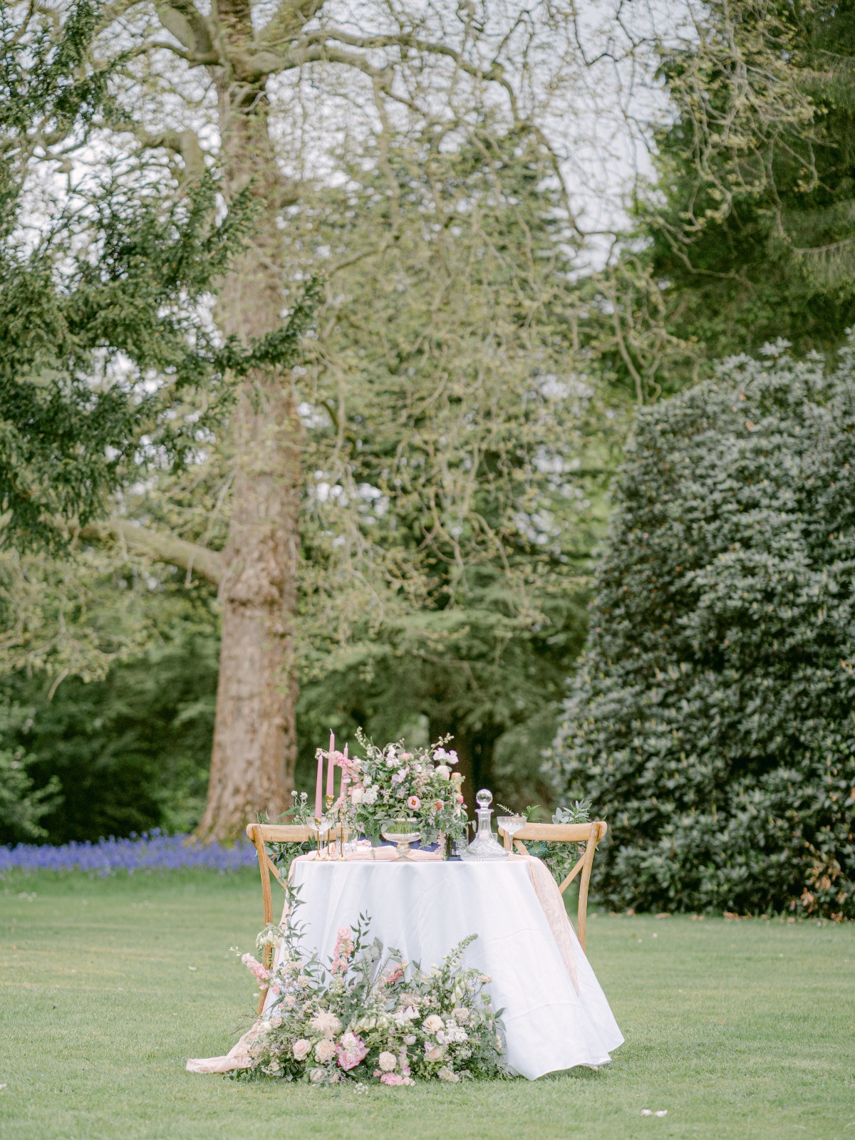 luxury-elopement-photographer-in-the-eng