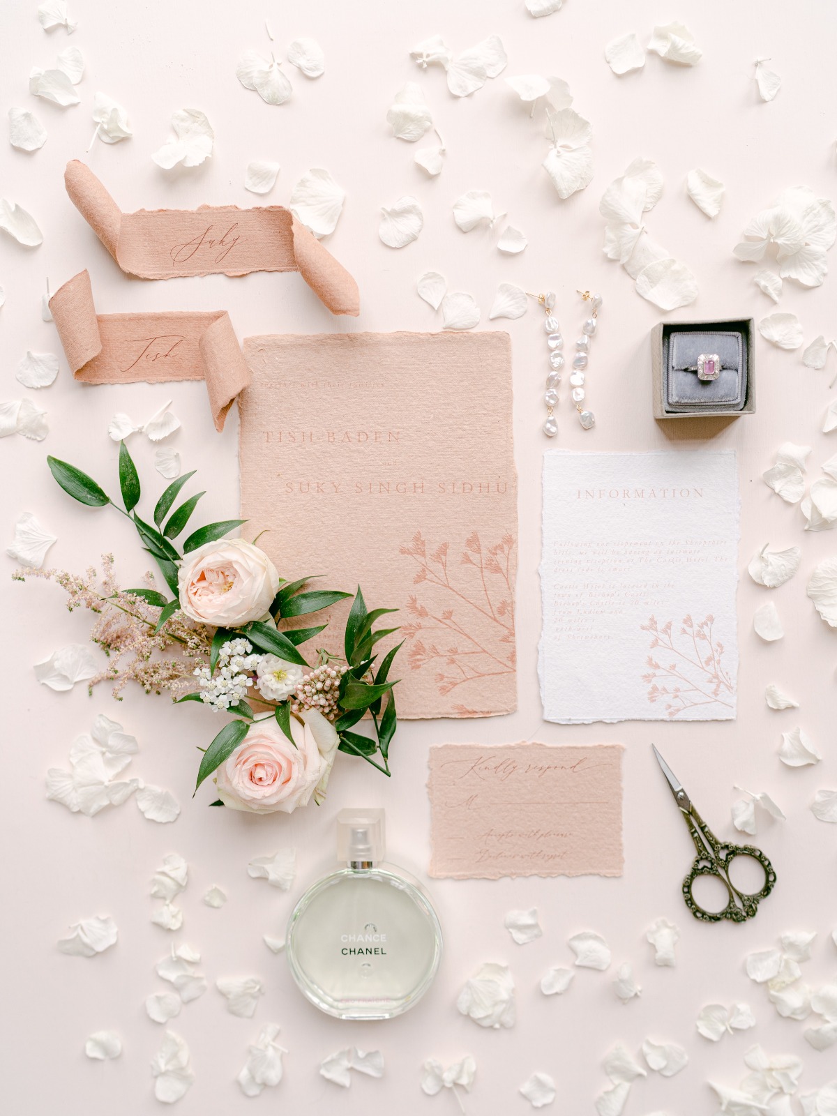 luxury-elopement-photographer-in-the-eng