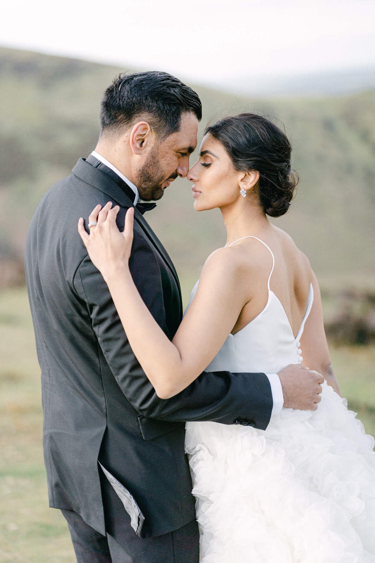 luxury-elopement-photographer-in-the-eng