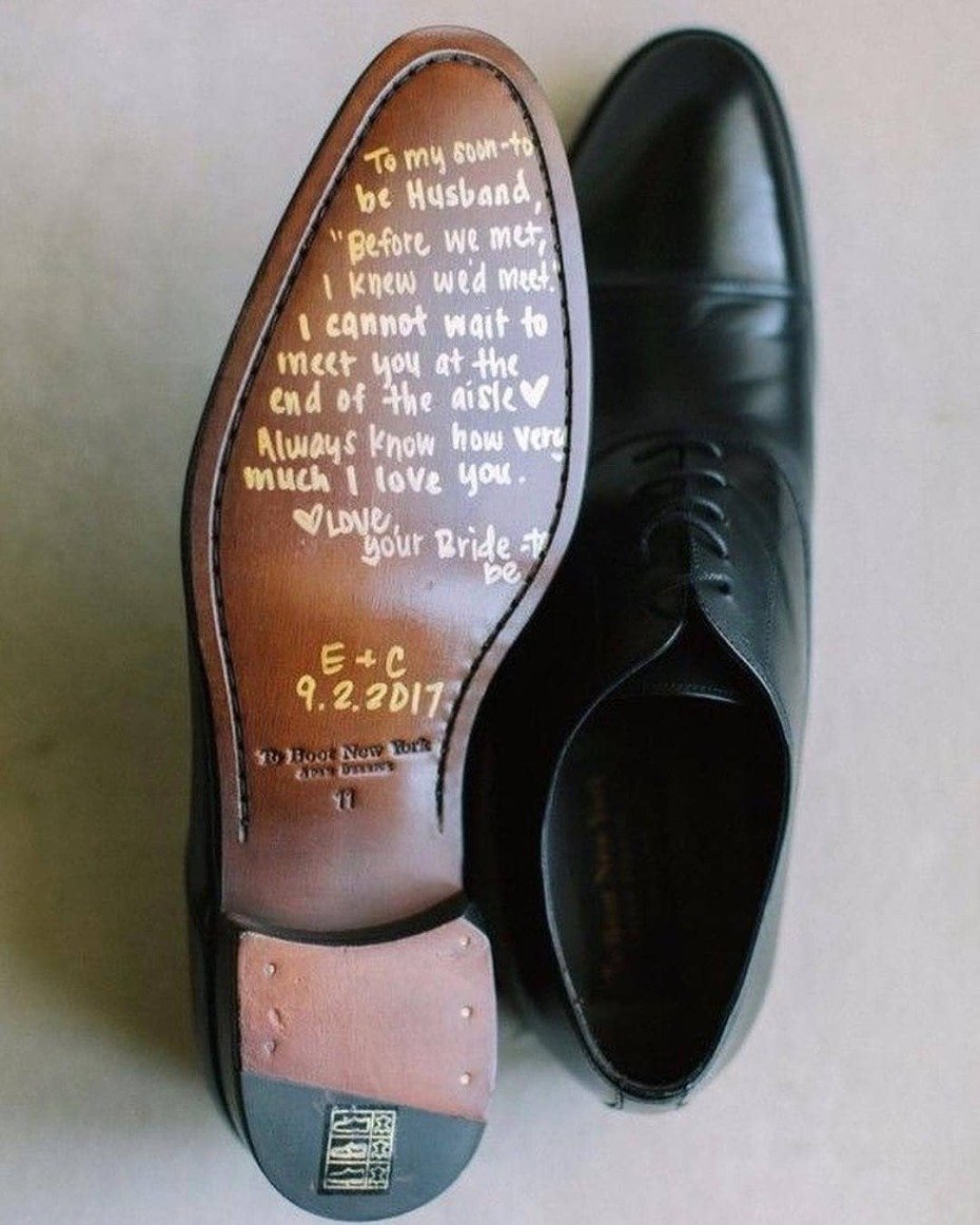 Message from bride to groom on bottom of his shoe