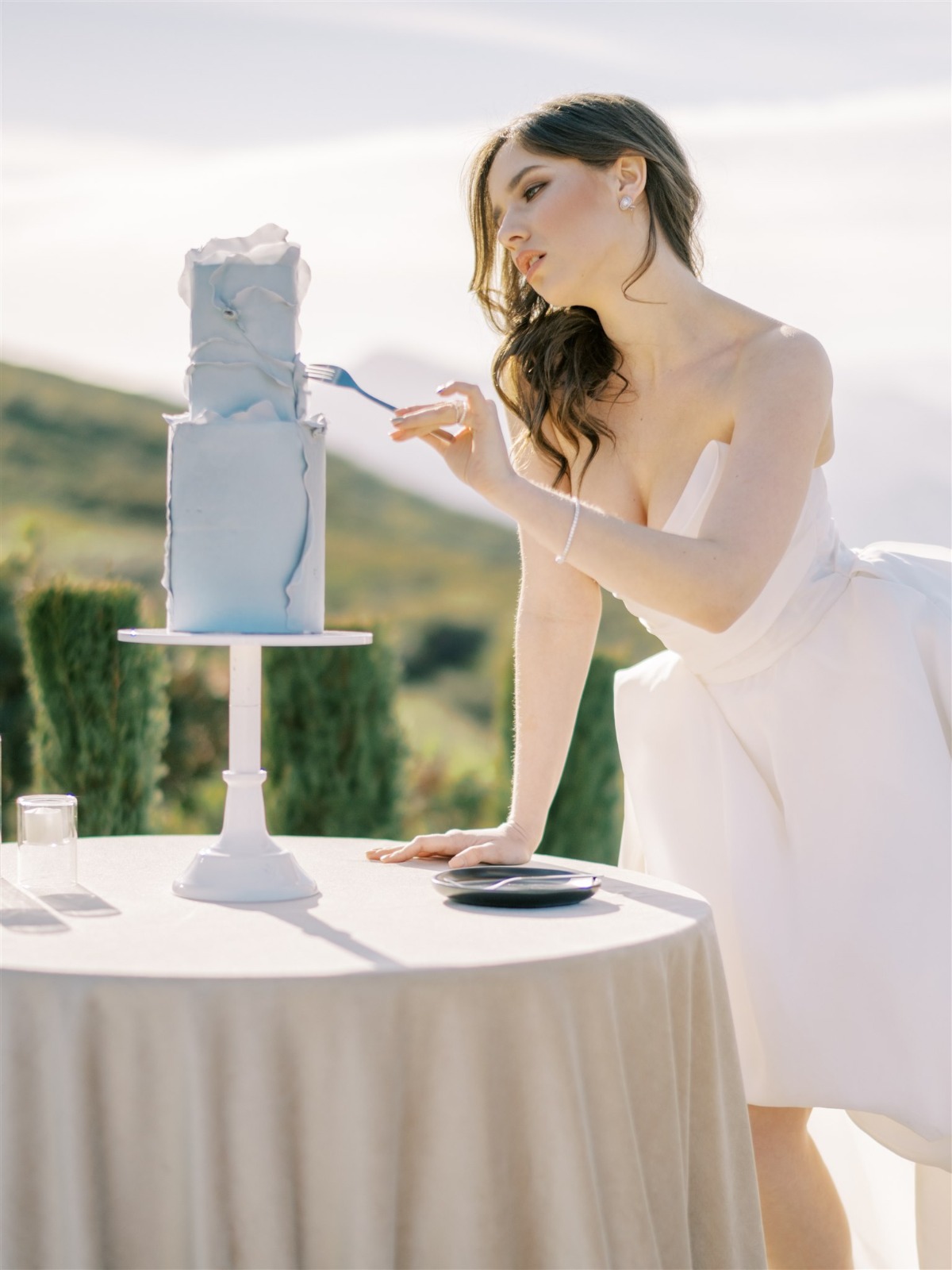 The Perfect Bridal Look for Every Part of Your Wedding Day