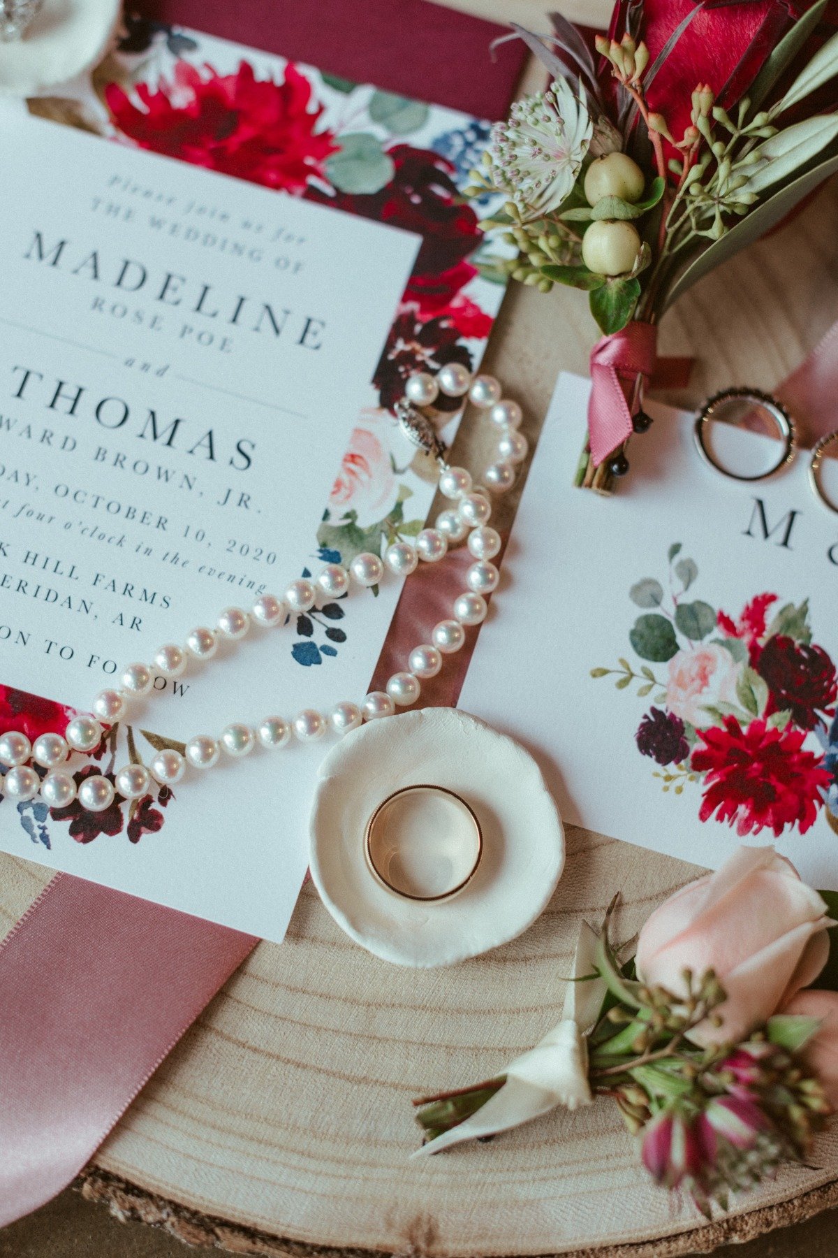 Moody Southern Wedding With Rustic Details