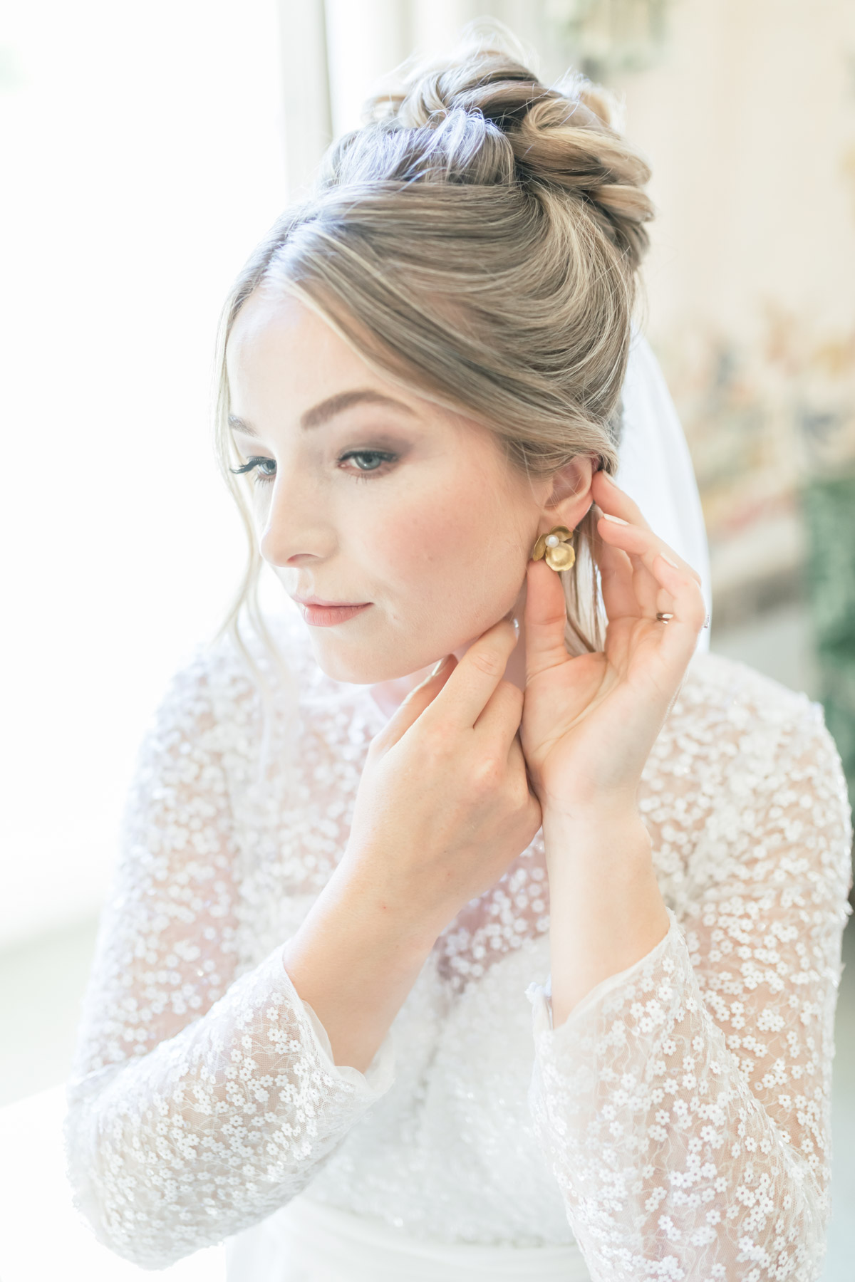 Enchant Your Wedding Guests With An Exquistie Wedding Just Like This One