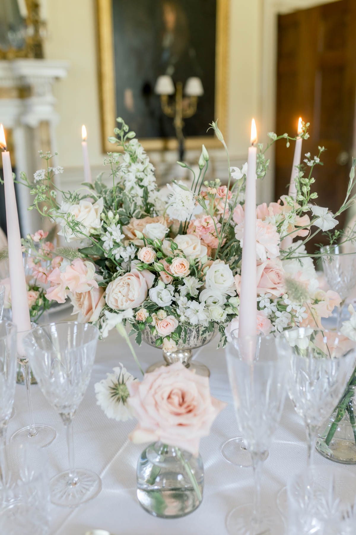Enchant Your Wedding Guests With An Exquistie Wedding Just Like This One