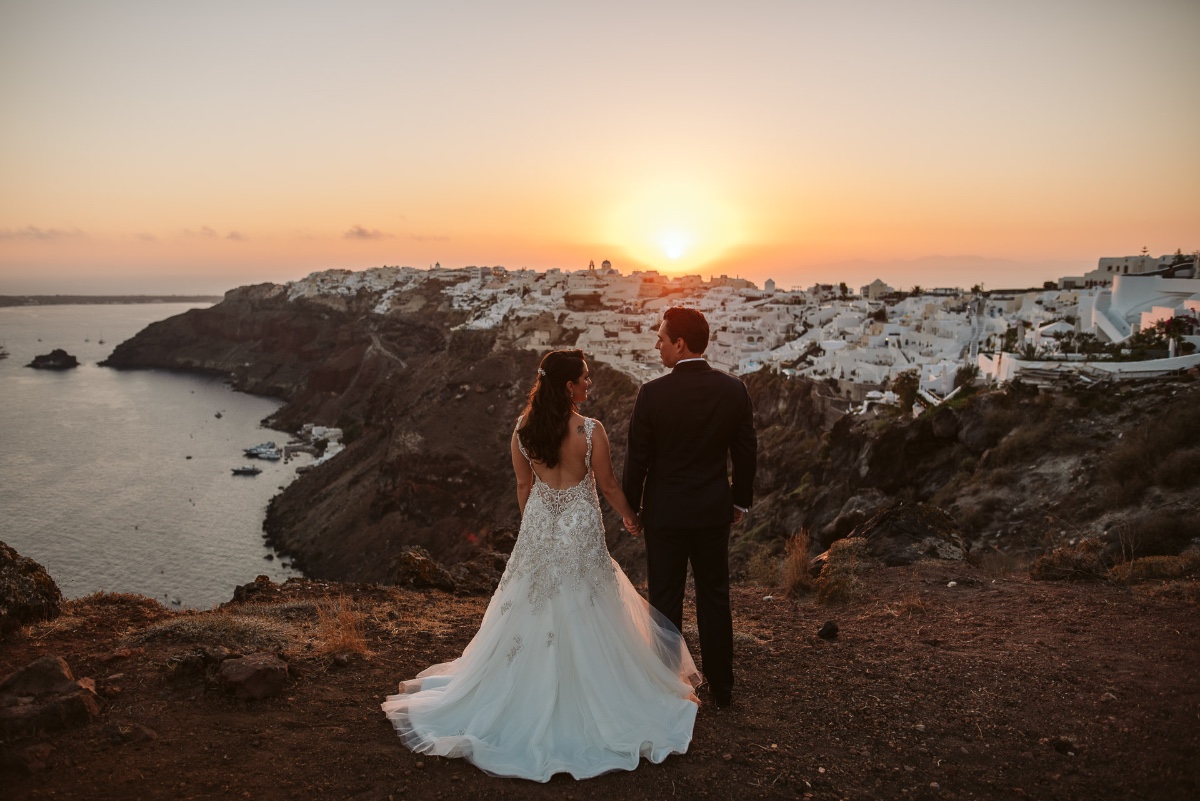 Magical Rooftop Wedding In Santorini