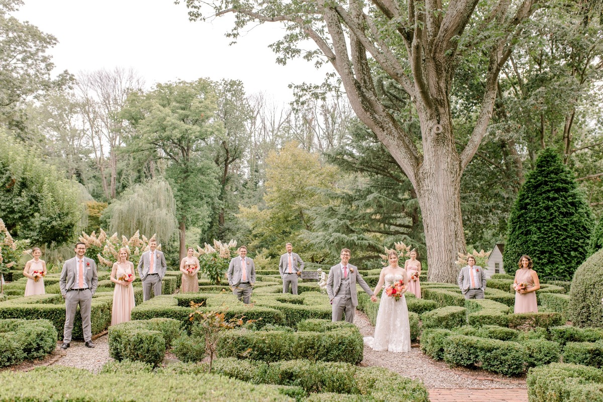 How To Keep The Color In Your Timeless Wedding Design