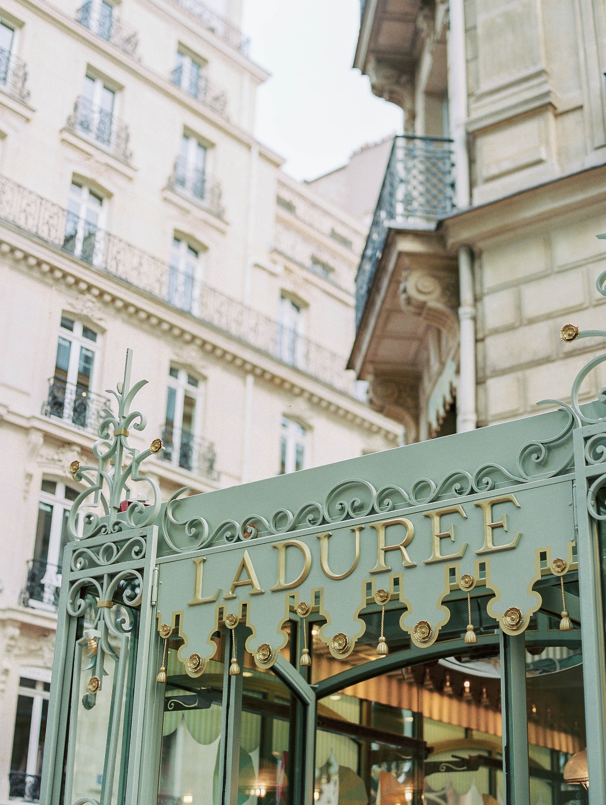 katie-trauffer-photography-paris-anna-br