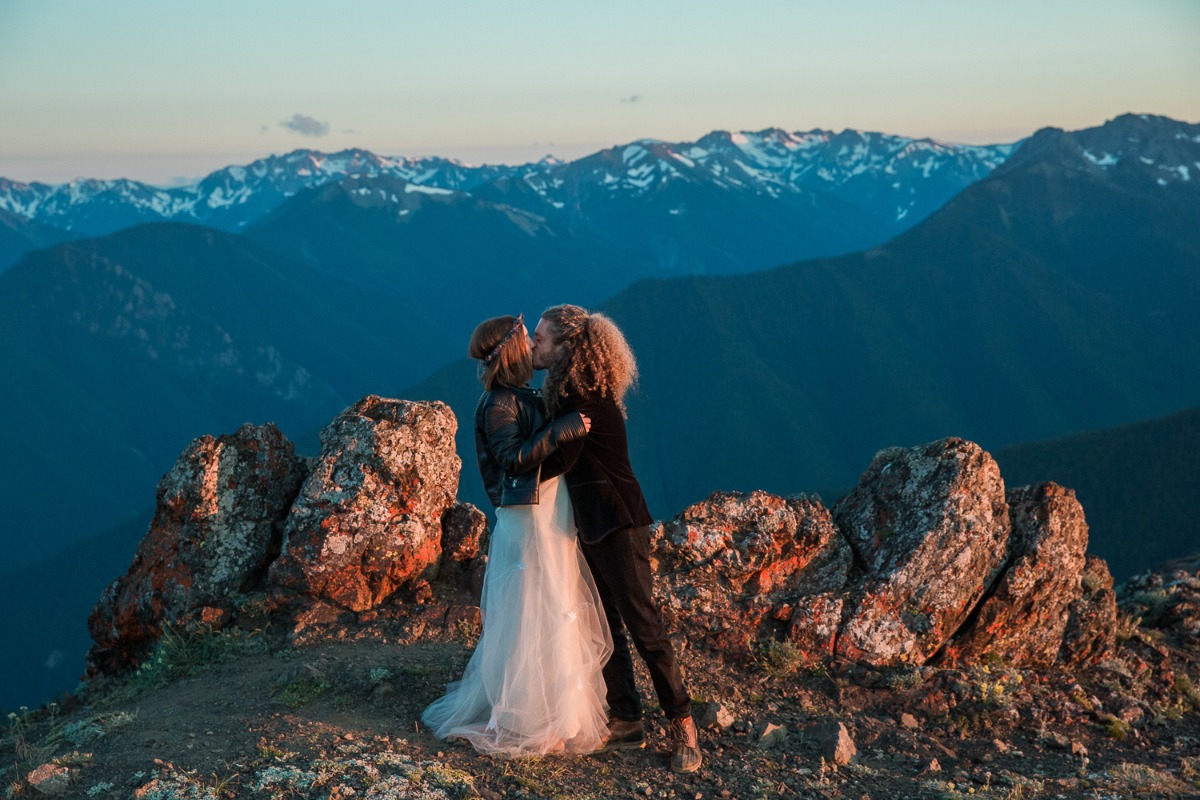 Elopement In The Clouds In Olympic National Park