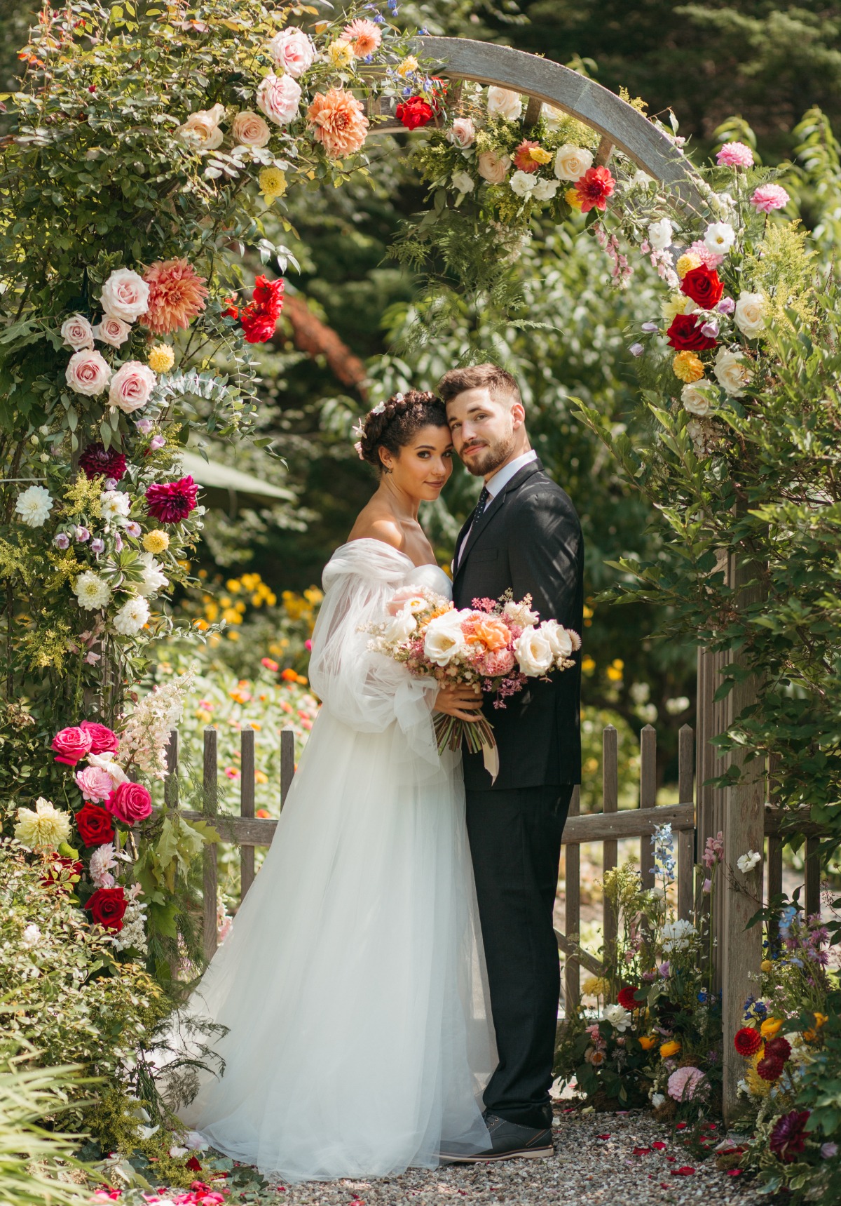 mowfield-maine-flower-wedding-15