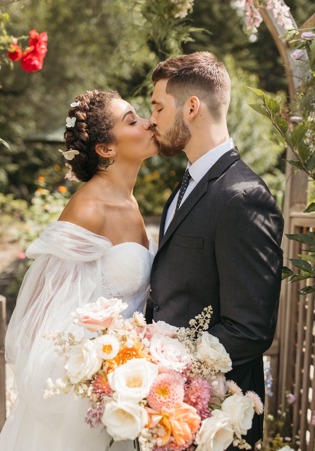mowfield-maine-flower-wedding-18