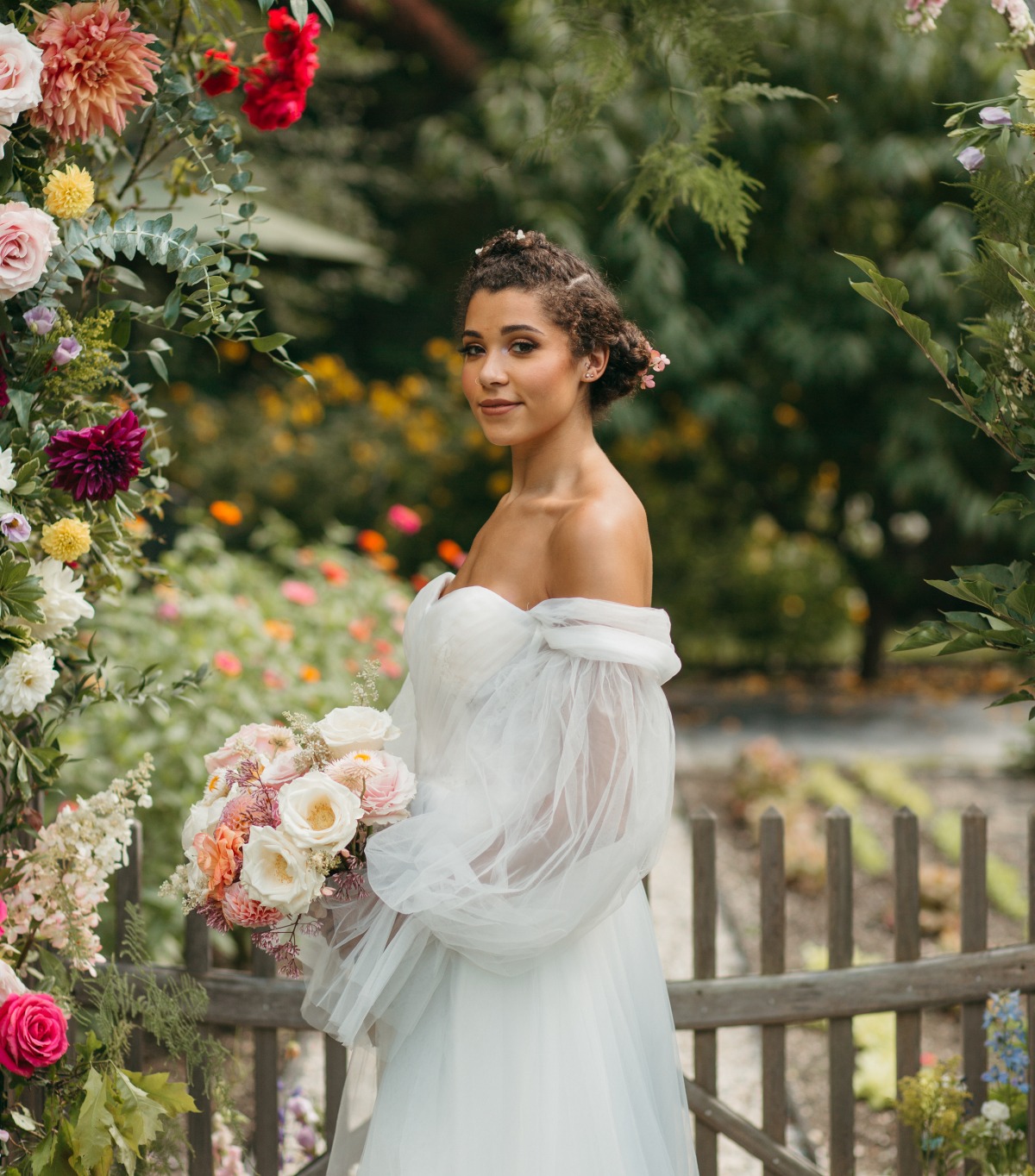 mowfield-maine-flower-wedding-19