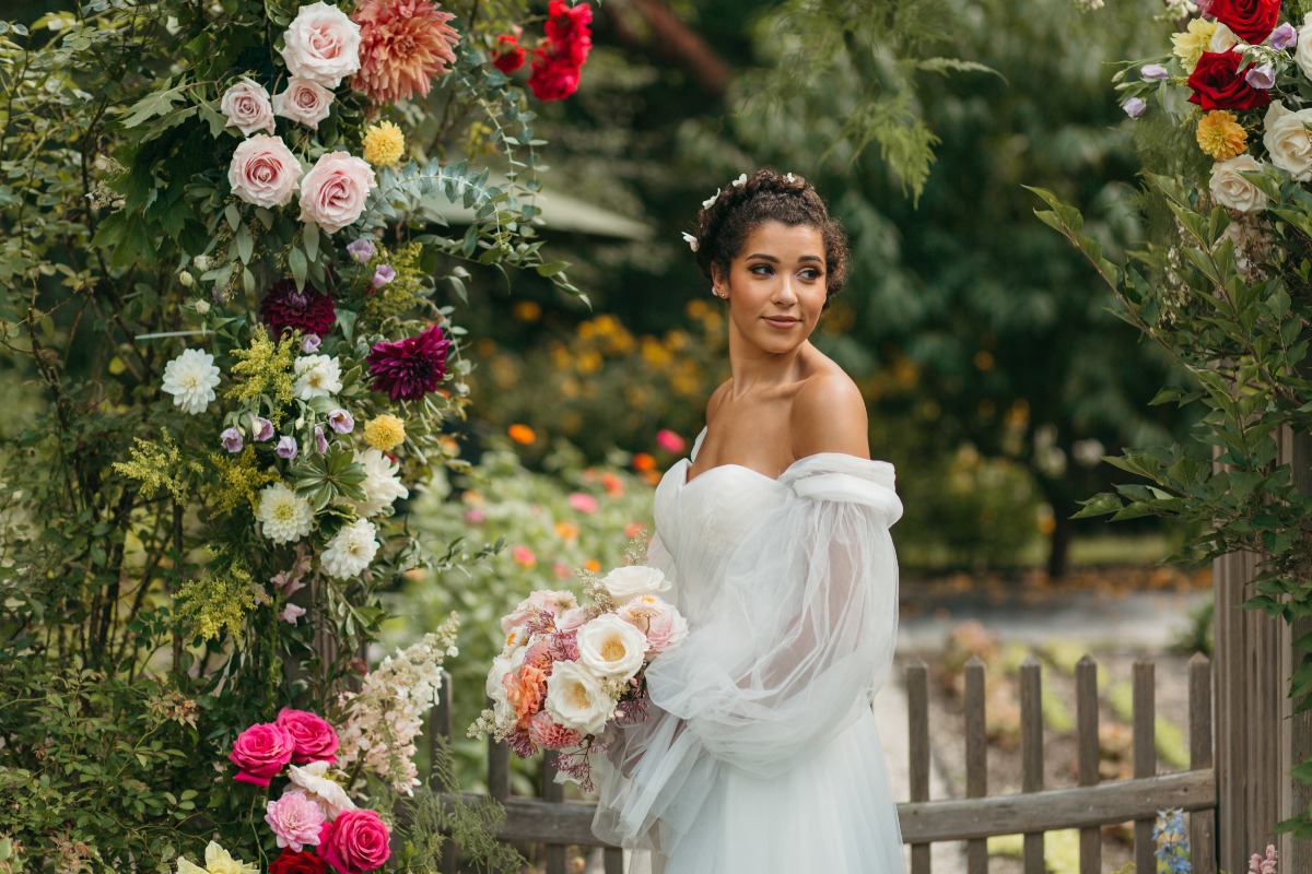 mowfield-maine-flower-wedding-20