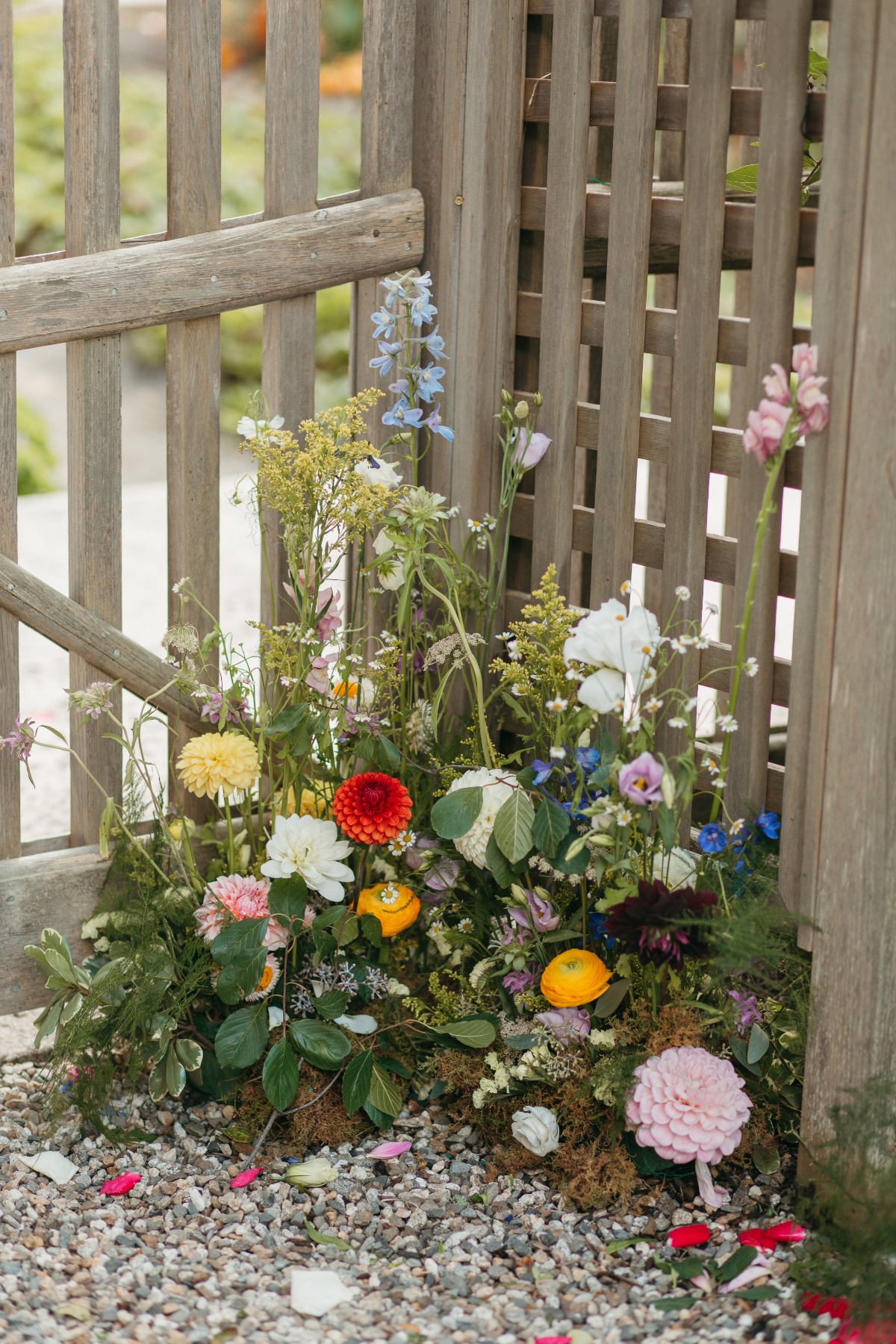 mowfield-maine-flower-wedding-25