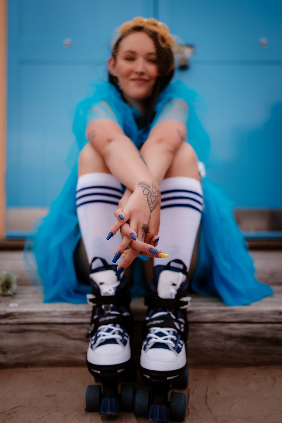 rollergirl-katherine-and-her-camera-24