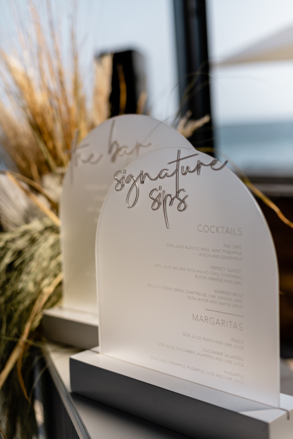 stylish-monochromatic-micro-beach-weddin