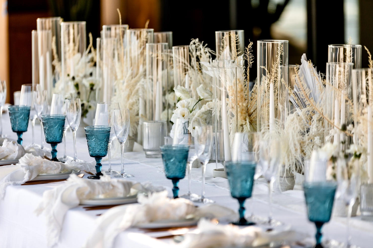 stylish-monochromatic-micro-beach-weddin