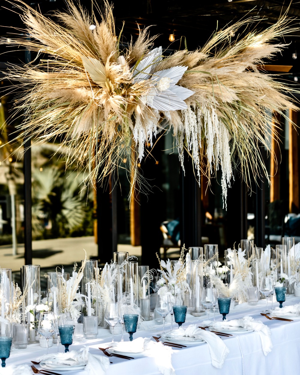 stylish-monochromatic-micro-beach-weddin