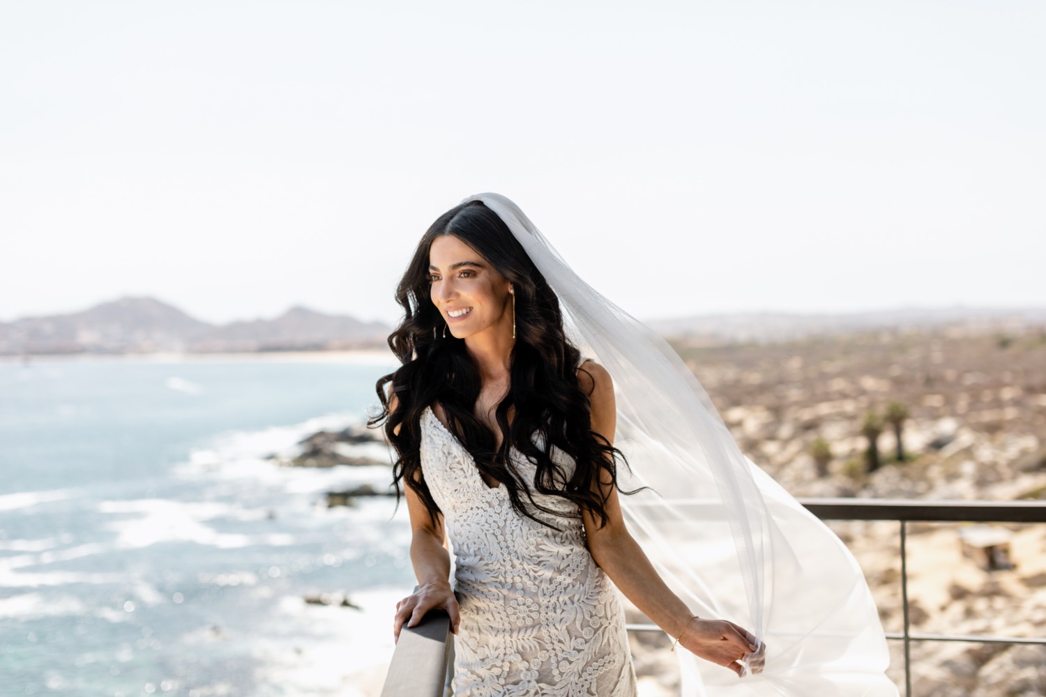 stylish-monochromatic-micro-beach-weddin