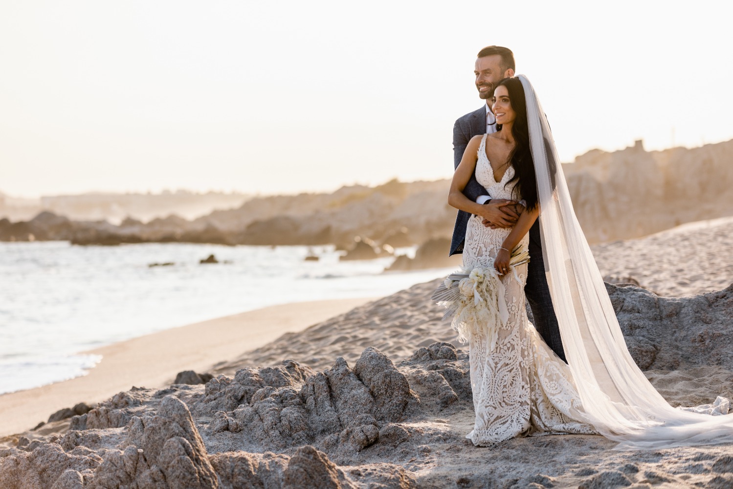 stylish-monochromatic-micro-beach-weddin