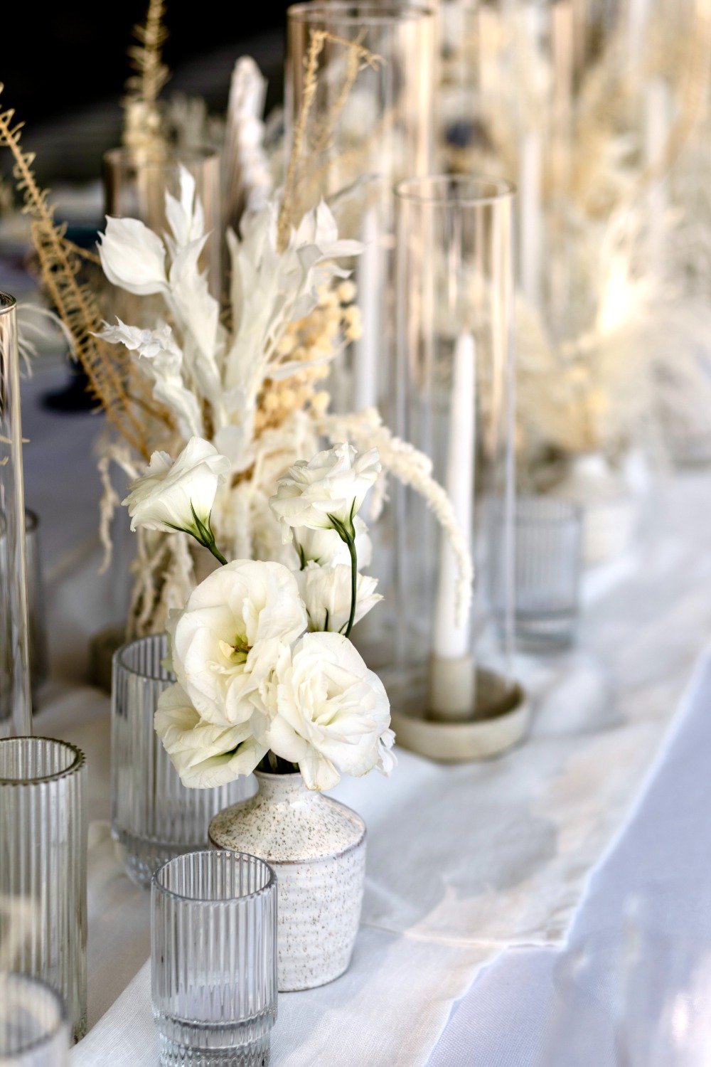 stylish-monochromatic-micro-beach-weddin