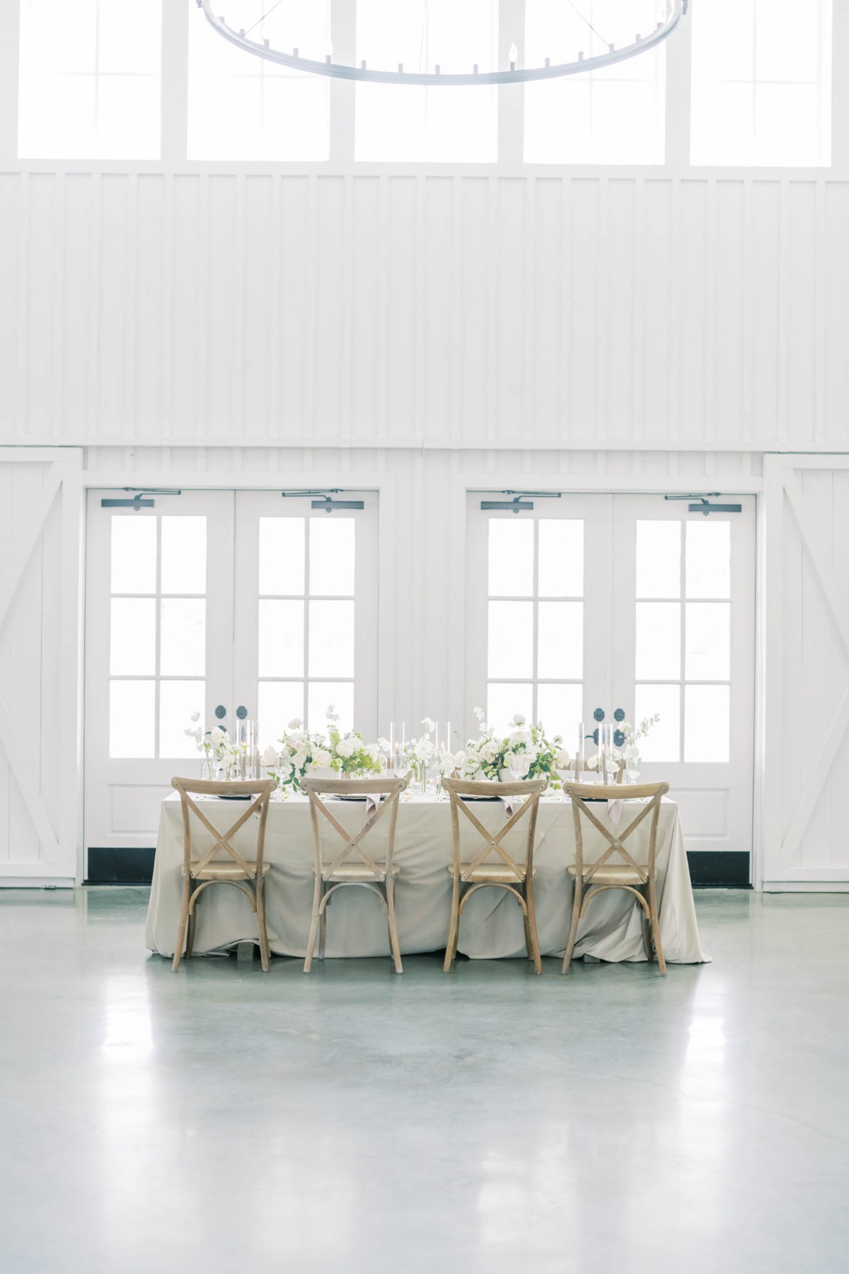 the-farmhouse-wedding-christina-elliott