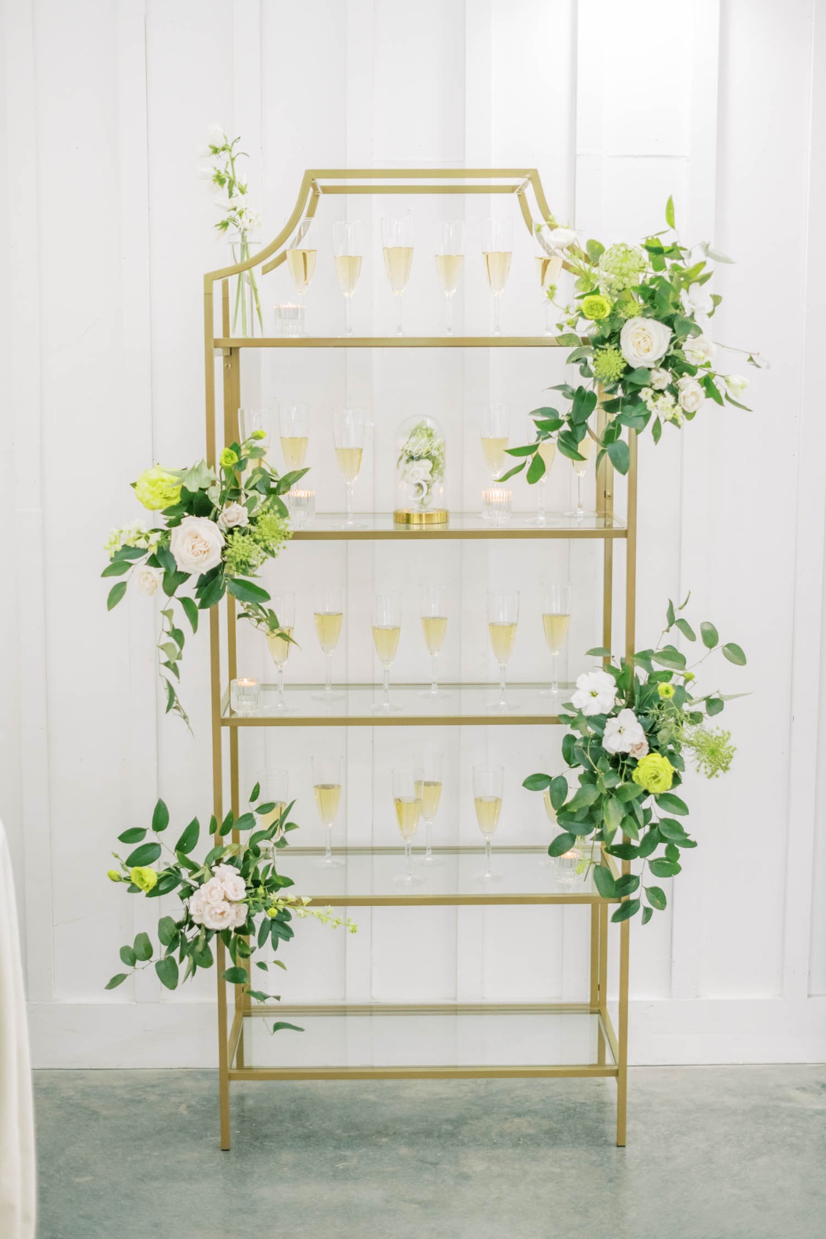 the-farmhouse-wedding-christina-elliott