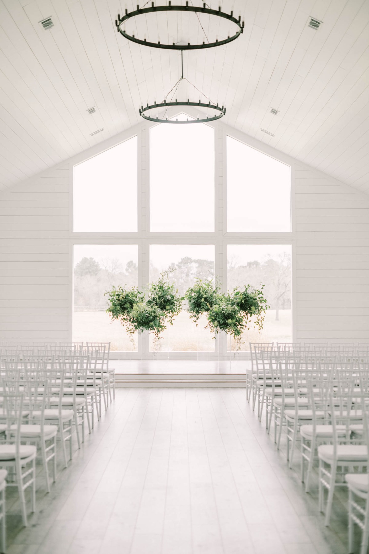 the-farmhouse-wedding-christina-elliott