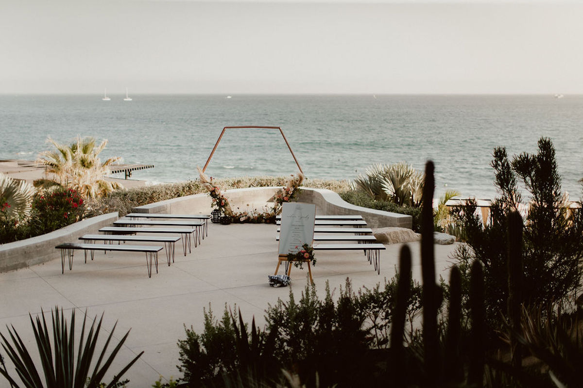 This Destination Wedding in Los Cabos Was All About Modern Copper Tones
